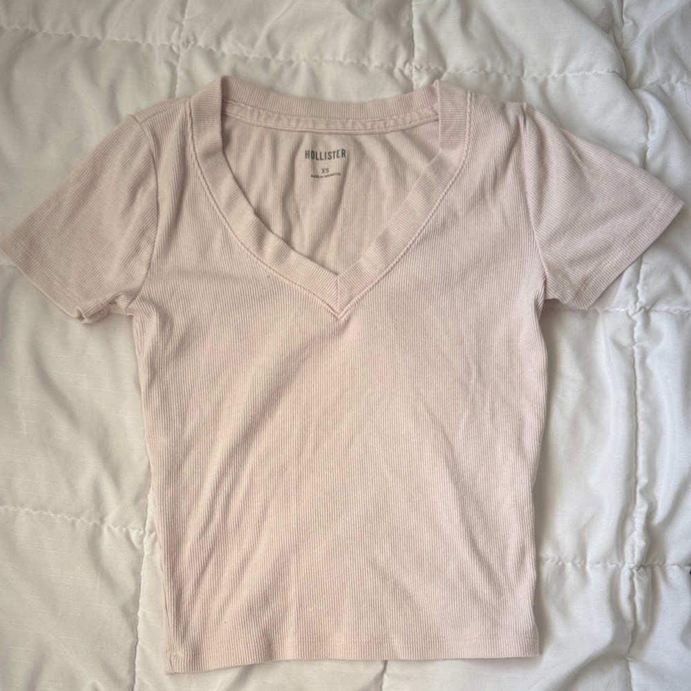 Hollister Blush V-Neck Tee